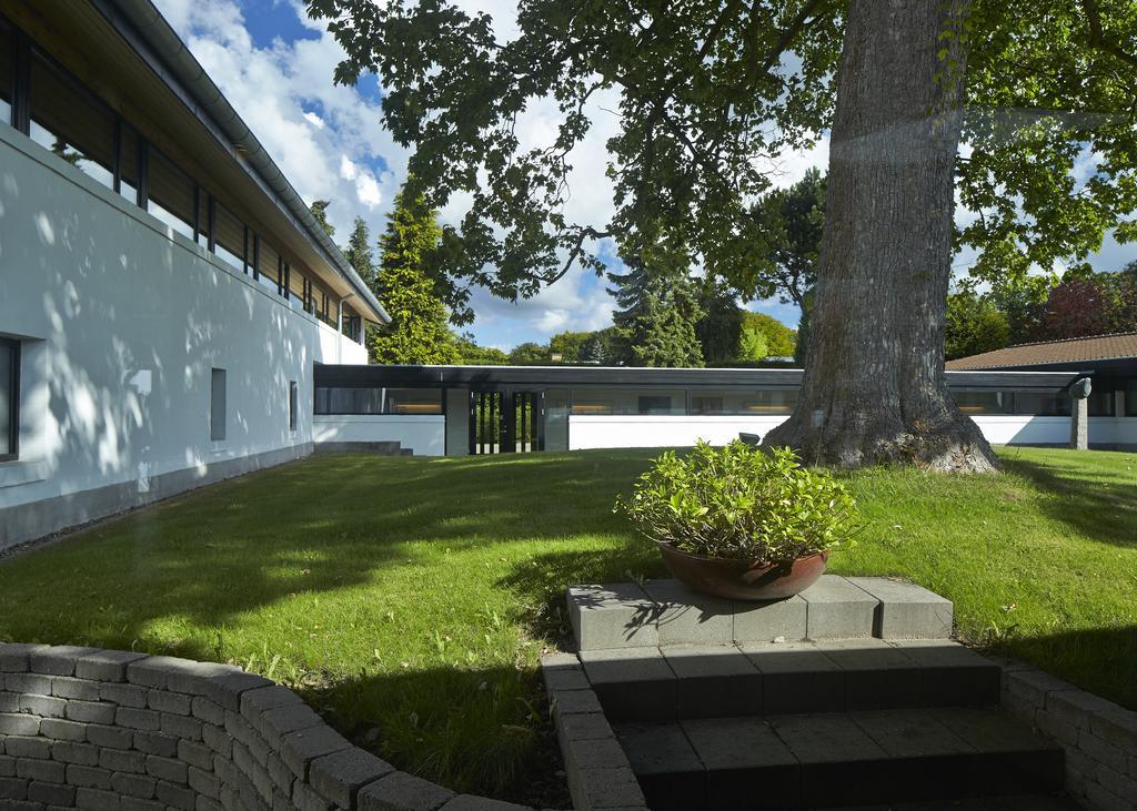 Vilvorde Kursuscenter Hotel Charlottenlund Exterior photo